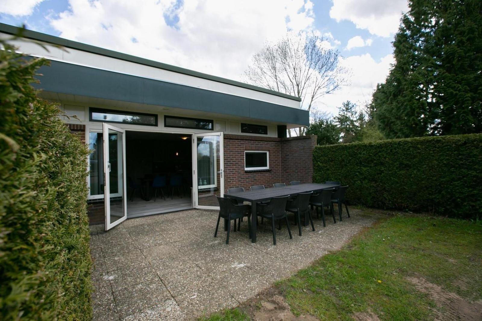 Recreatiepark En Jachthaven De Scherpenhof Terwolde Room photo